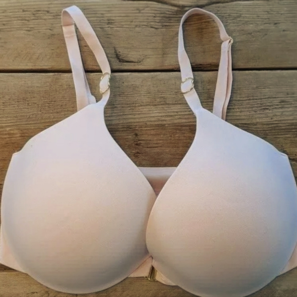 Victoria Secrets Incredible Perfect Shape Pink Women's Bra
